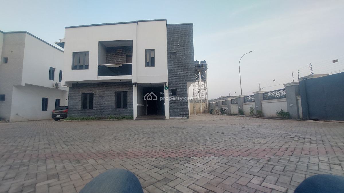 5 Bedroom Furnished Duplex, Guzape District, Abuja, Semi-detached Duplex for Rent