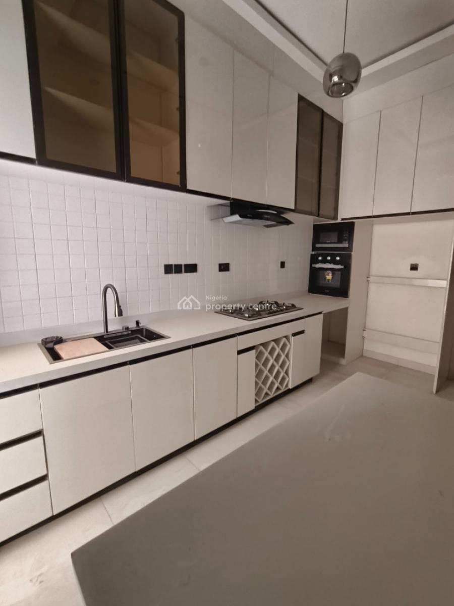 Sharp 2 Bedroom with a Bq, Freedom Way, Lekki Phase 1, Lekki, Lagos, House for Rent