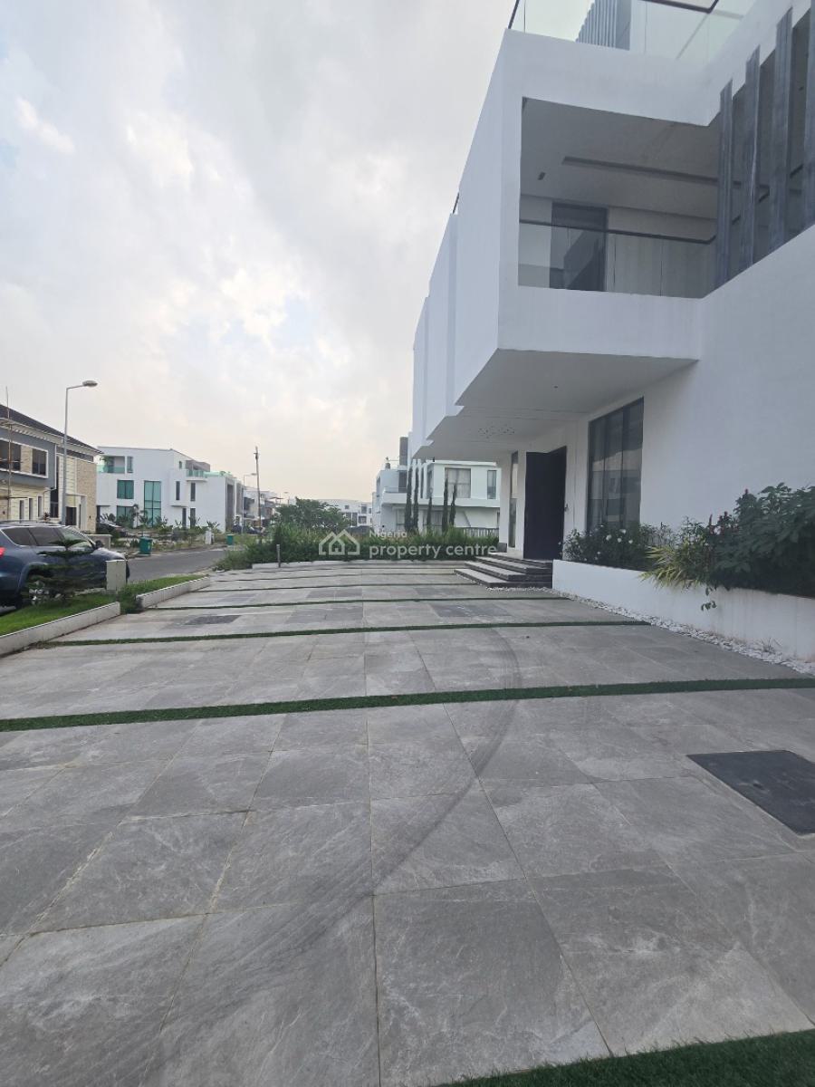 Contemporary Mansion with 2 - Room Bqs, Cowrie Creek Estate, Ikate, Lekki, Lagos, Detached Duplex for Sale