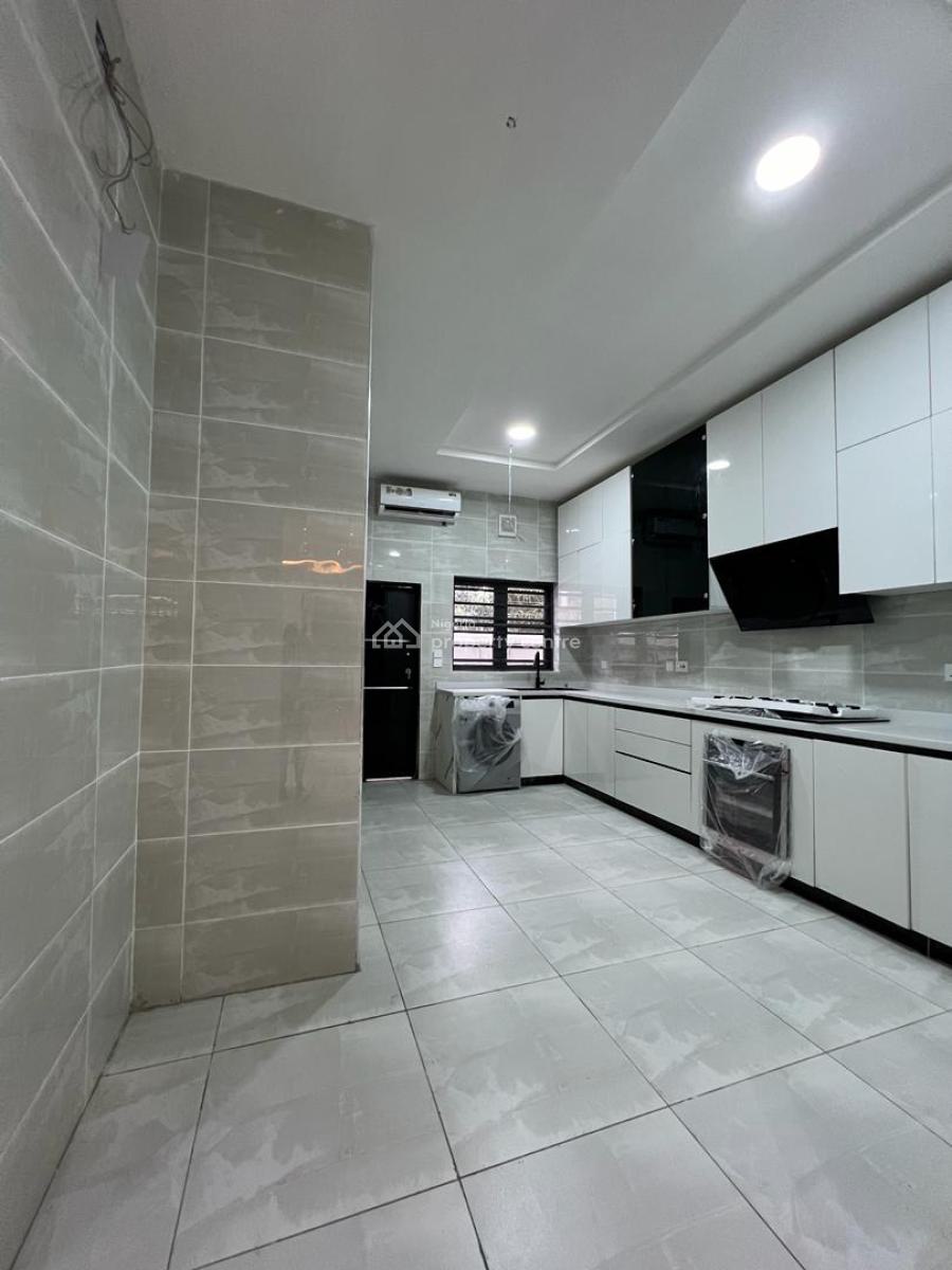 4 Bedroom Terrace Duplex with Boys Quarters and Swimming Pool, Victoria Island (vi), Lagos, Terraced Duplex for Sale