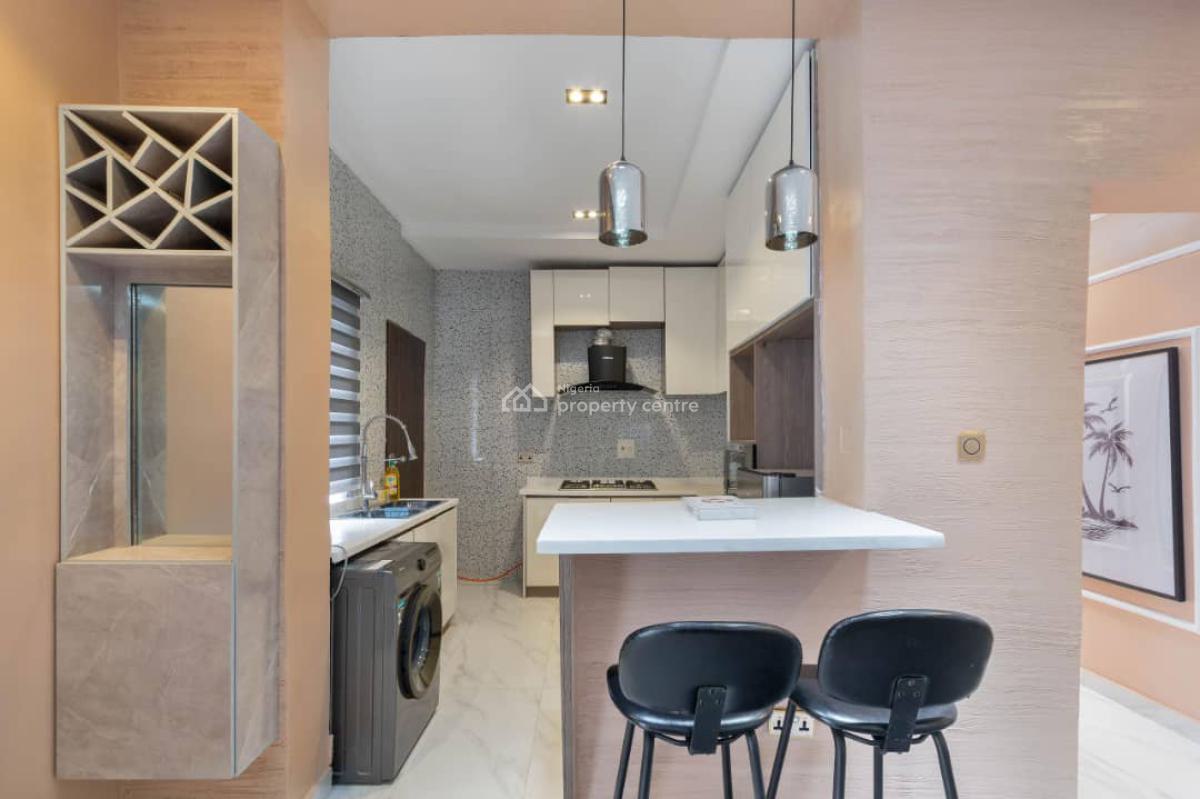 Luxurious 2 Bedroom with Swimming Pool and Ps5, Off Admiralty Way, Lekki Phase 1, Lekki, Lagos, Flat / Apartment Short Let