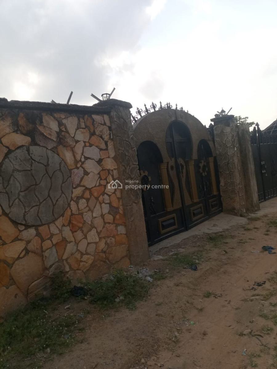 913sqm of Residential Land in a Gated Estate, Ikolaba Estate, New Bodija, Ibadan, Oyo, Residential Land for Sale