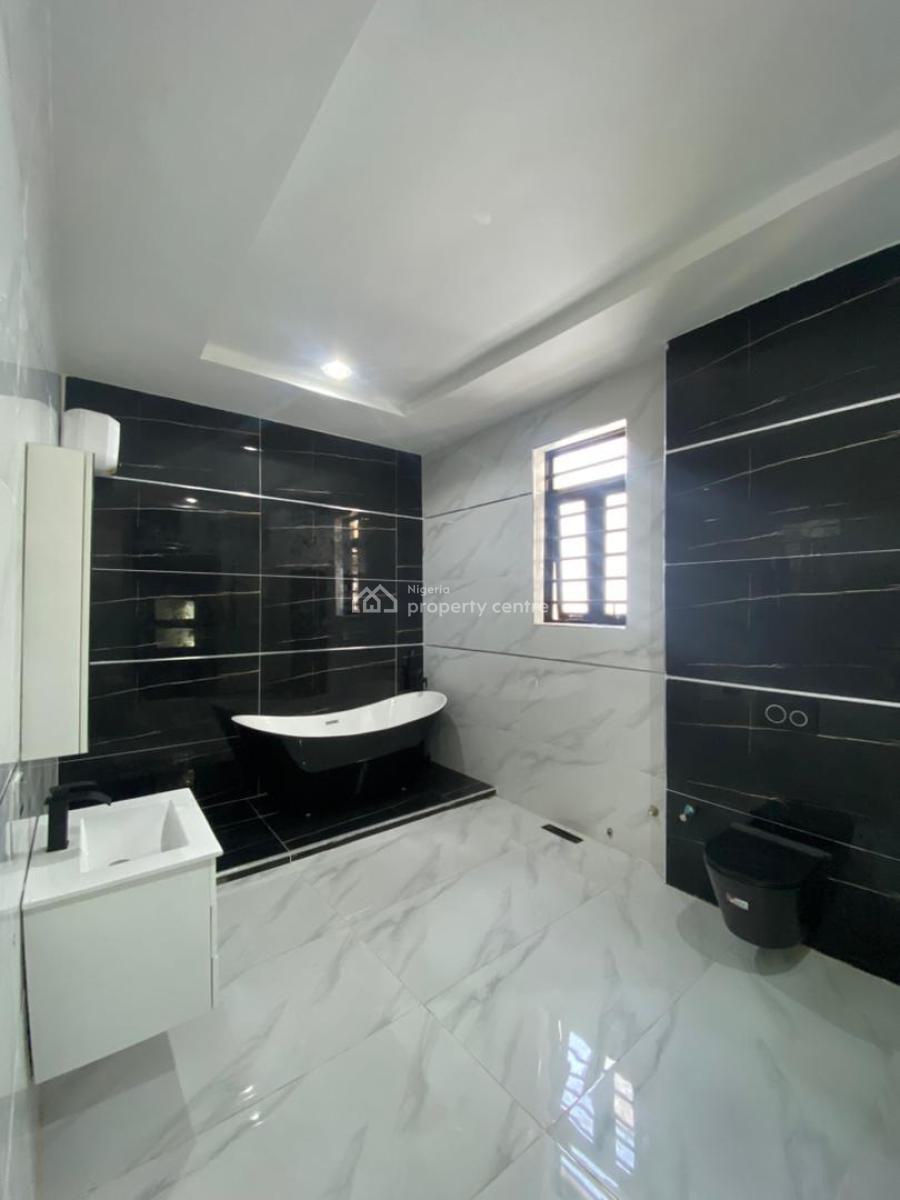 Beautiful 5 Bedroom Duplex with a Bq,pool,, Ologolo, Lekki, Lagos, House for Sale