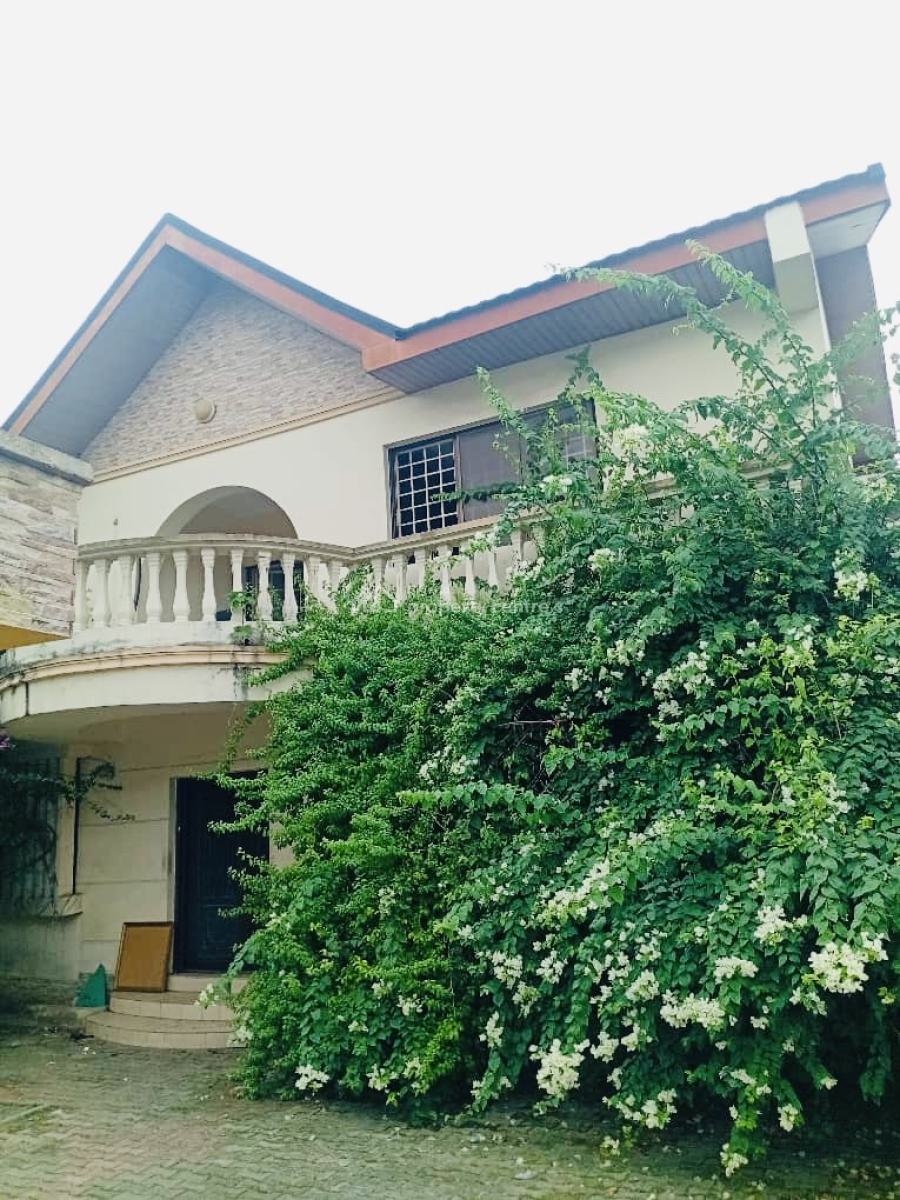 Very Spacious 4 Bedrooms Terrace with Bq, Lekki Phase 1, Lekki, Lagos, Terraced Duplex for Rent