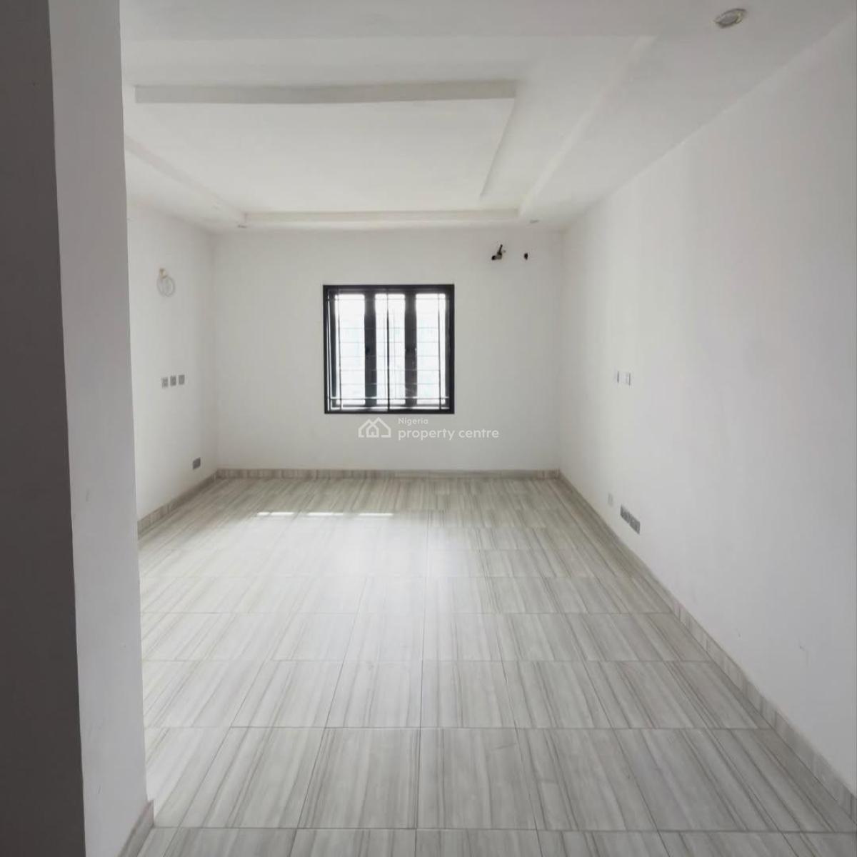 Beautifully Designed 4 Bedrooms Terraces Duplex with Bq.  All Rooms En, Guzape District, Abuja, Terraced Duplex for Sale