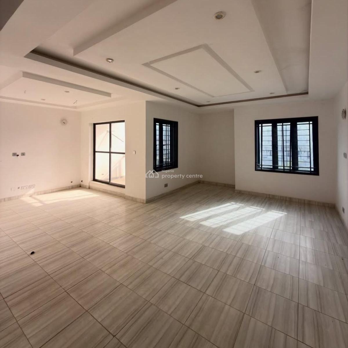 Beautifully Designed 4 Bedrooms Terraces Duplex with Bq.  All Rooms En, Guzape District, Abuja, Terraced Duplex for Sale