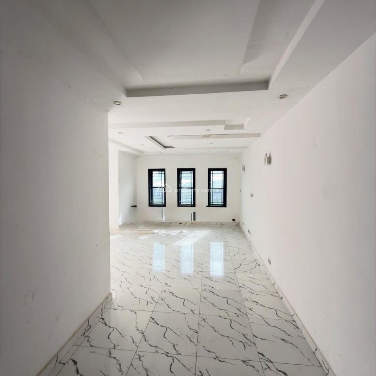 Beautifully Designed 4 Bedrooms Terraces Duplex with Bq.  All Rooms En, Guzape District, Abuja, Terraced Duplex for Sale