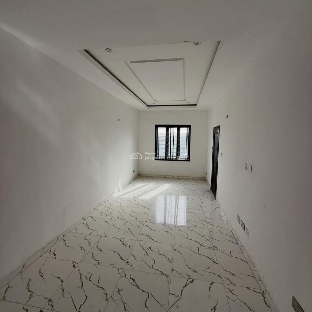 Beautifully Designed 4 Bedrooms Terraces Duplex with Bq.  All Rooms En, Guzape District, Abuja, Terraced Duplex for Sale