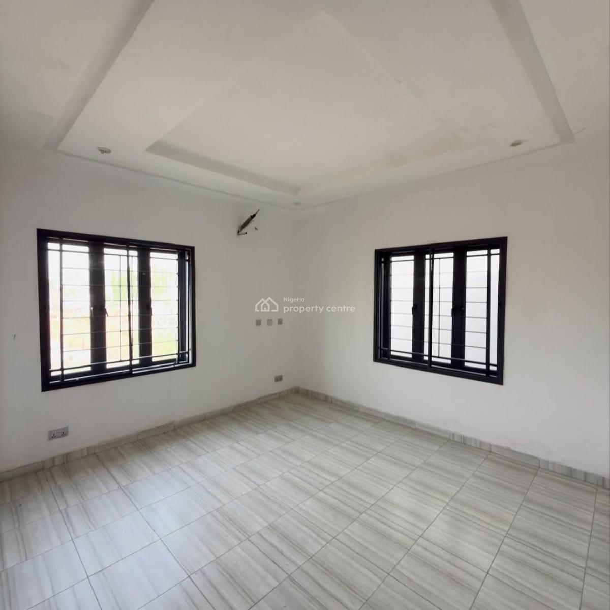 Beautifully Designed 4 Bedrooms Terraces Duplex with Bq.  All Rooms En, Guzape District, Abuja, Terraced Duplex for Sale