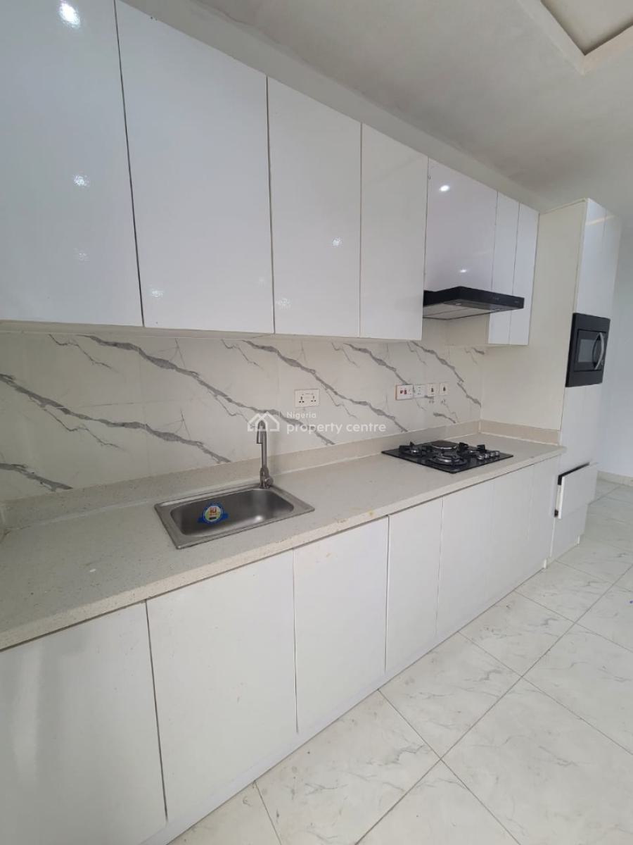 Newly Built & Fully Serviced 2bedroom Penhouse Apartment, Freedom Way, Lekki Phase 1, Lekki, Lagos, Flat / Apartment for Rent