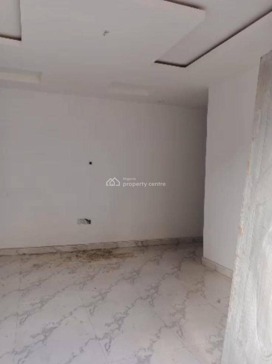Lovely 2bedroom Flat, Alagomeji, Yaba, Lagos, Flat / Apartment for Rent