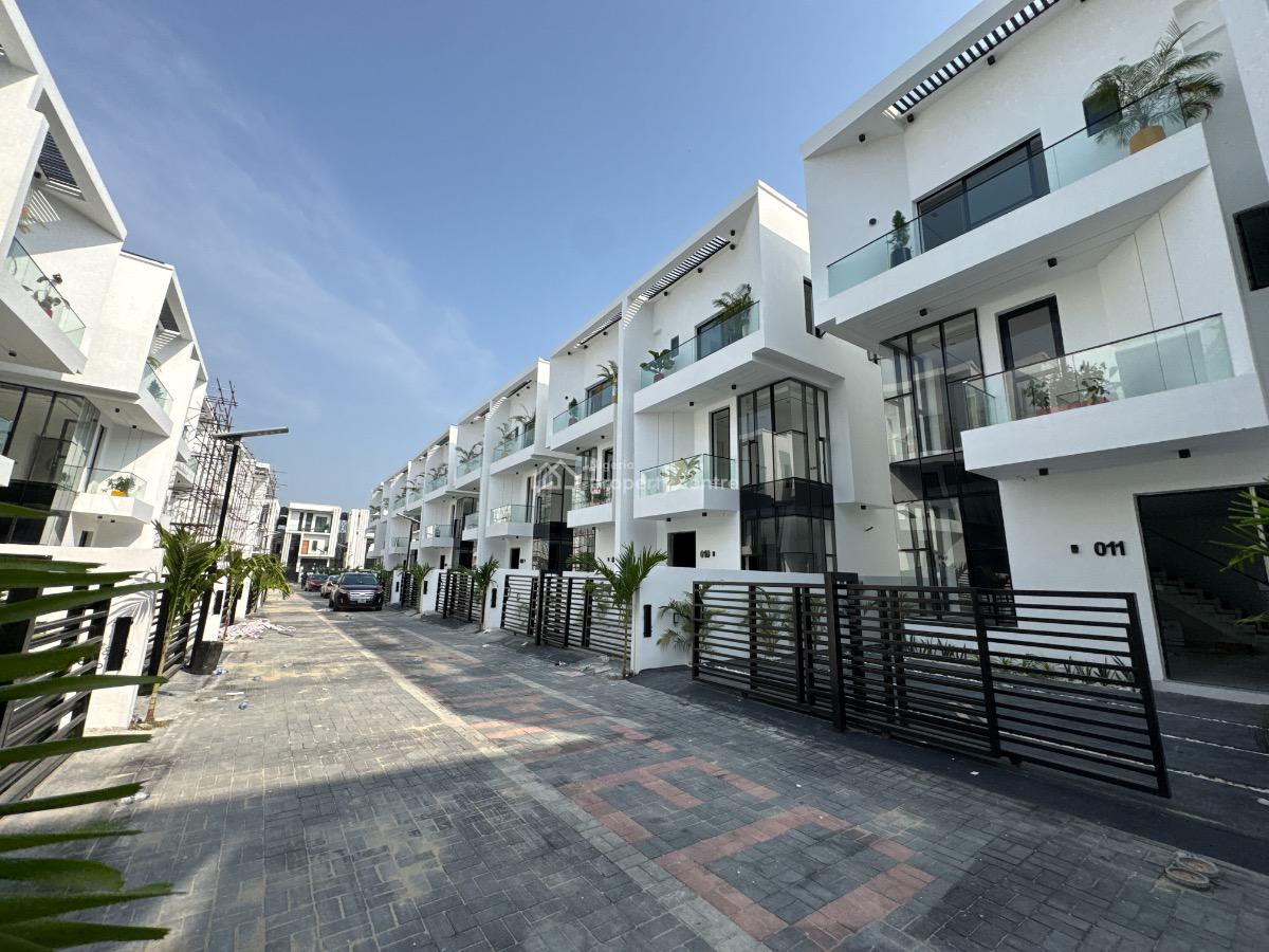 4 Bedroom Semi-detached Duplex, Orchid Rd., Lekki, Lagos, Semi-detached Duplex for Sale