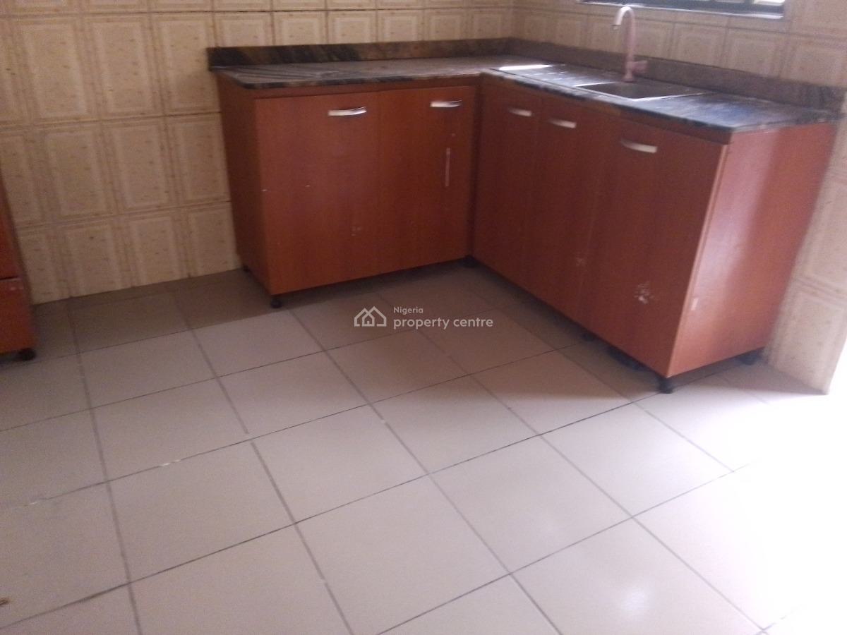 Spacious Luxury 2 Bedroom Flat with Excellent Features, Amanda Oseni Street, Ogombo, Ajah, Lagos, Flat / Apartment for Rent