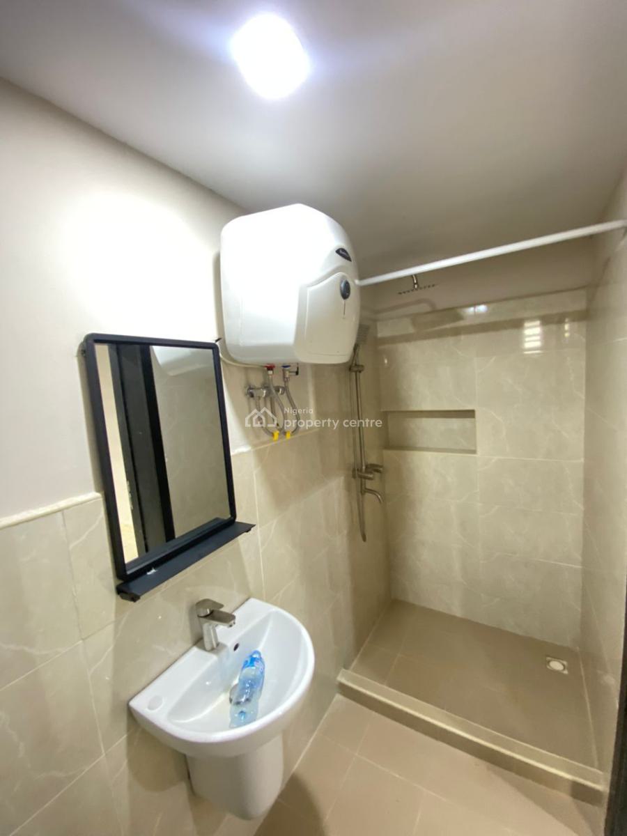 Newly Built 2 Bedroom Apartment, Osapa, Lekki, Lekki, Lagos, Flat / Apartment for Rent