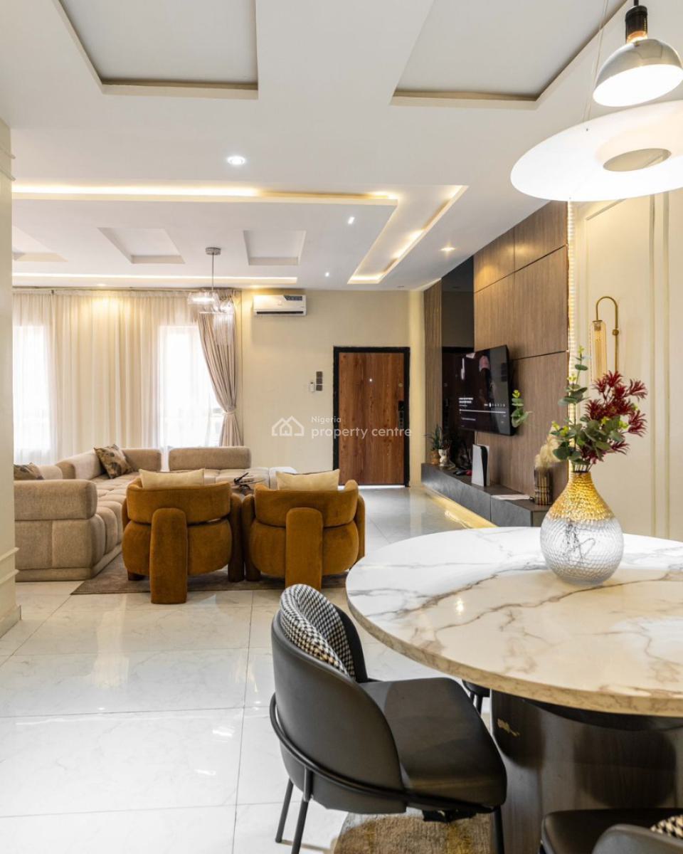 Luxurious 2 Bedroom Apartment, Lekki Phase 1, Lekki, Lagos, Flat / Apartment Short Let