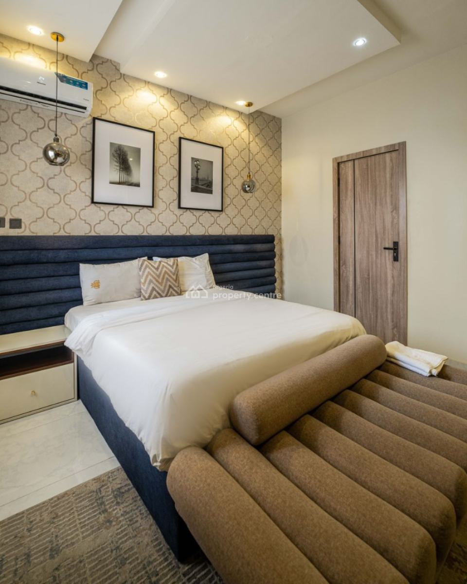 Luxurious 2 Bedroom Apartment, Lekki Phase 1, Lekki, Lagos, Flat / Apartment Short Let