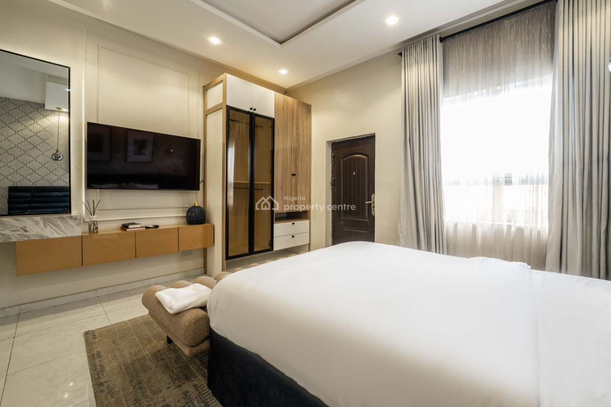 Luxurious 2 Bedroom Apartment, Lekki Phase 1, Lekki, Lagos, Flat / Apartment Short Let