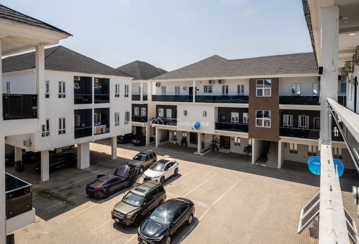 Luxurious 2 Bedroom Apartment, Lekki Phase 1, Lekki, Lagos, Flat / Apartment Short Let