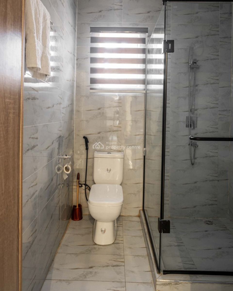 Luxurious 2 Bedroom Apartment, Lekki Phase 1, Lekki, Lagos, Flat / Apartment Short Let