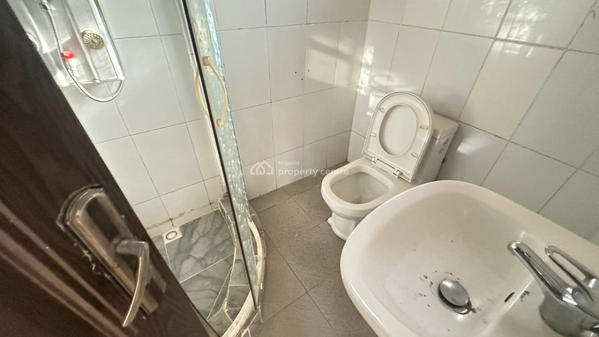 3bedroom Flat with a Bq in Wuye, Wuye, Abuja, Flat / Apartment for Rent