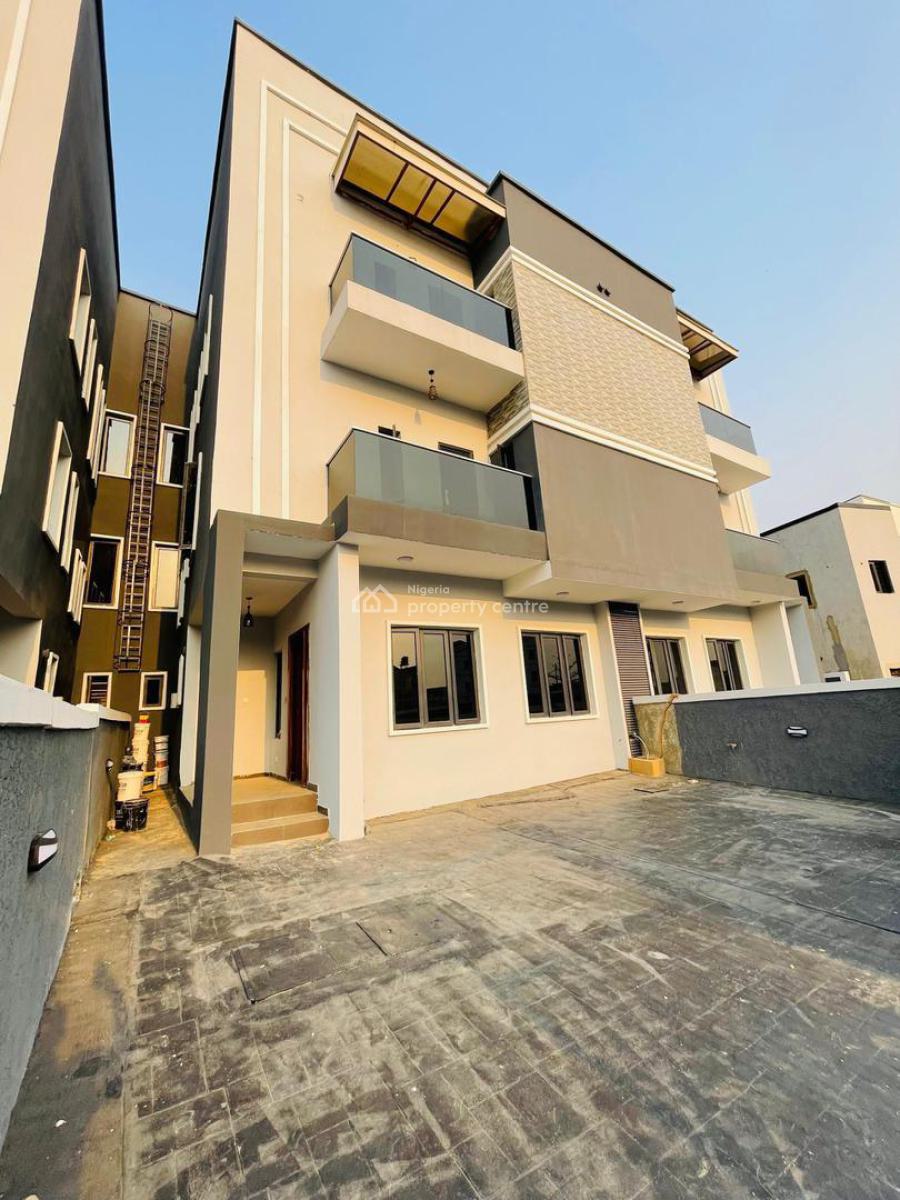 Spacious 4-bedroom Semi-detached Home with Bq, Playing Ground, This Property Offers a Perfect Blend of Style, Comfort, and Functional, Gra Phase 2, Magodo, Lagos, Semi-detached Duplex for Sale