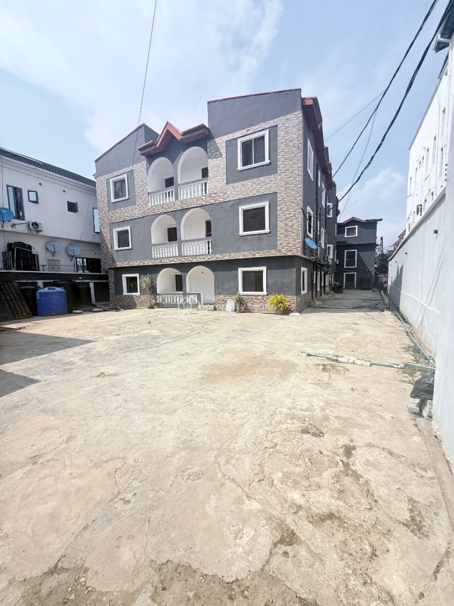 1-bedroom Apartment Available, Lekki, Agungi, Lekki, Lagos, Flat / Apartment for Rent