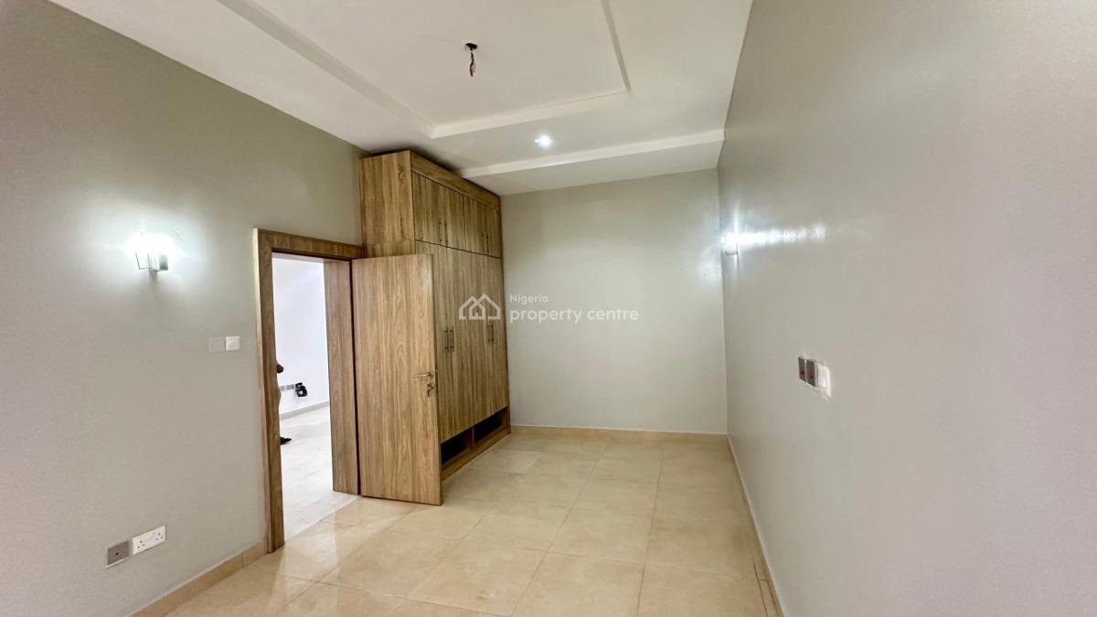 4bedroom Terrace Duplex with Bq in Garki Tarred Road, Garki 2, Garki, Abuja, Terraced Duplex for Rent