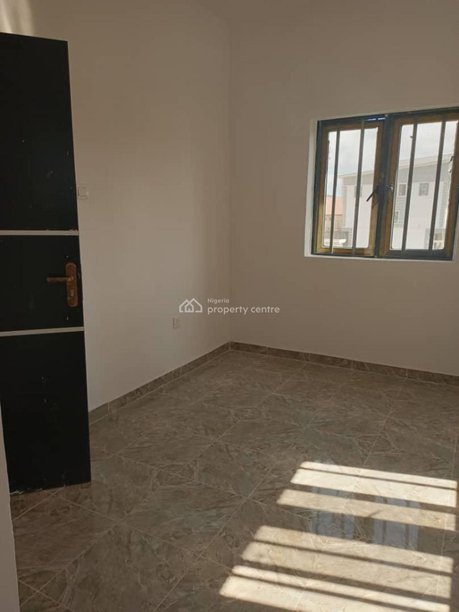 Well Maintained 1 Bedroom Apartment, Ikate, Lekki, Lagos, Mini Flat (room and Parlour) for Rent