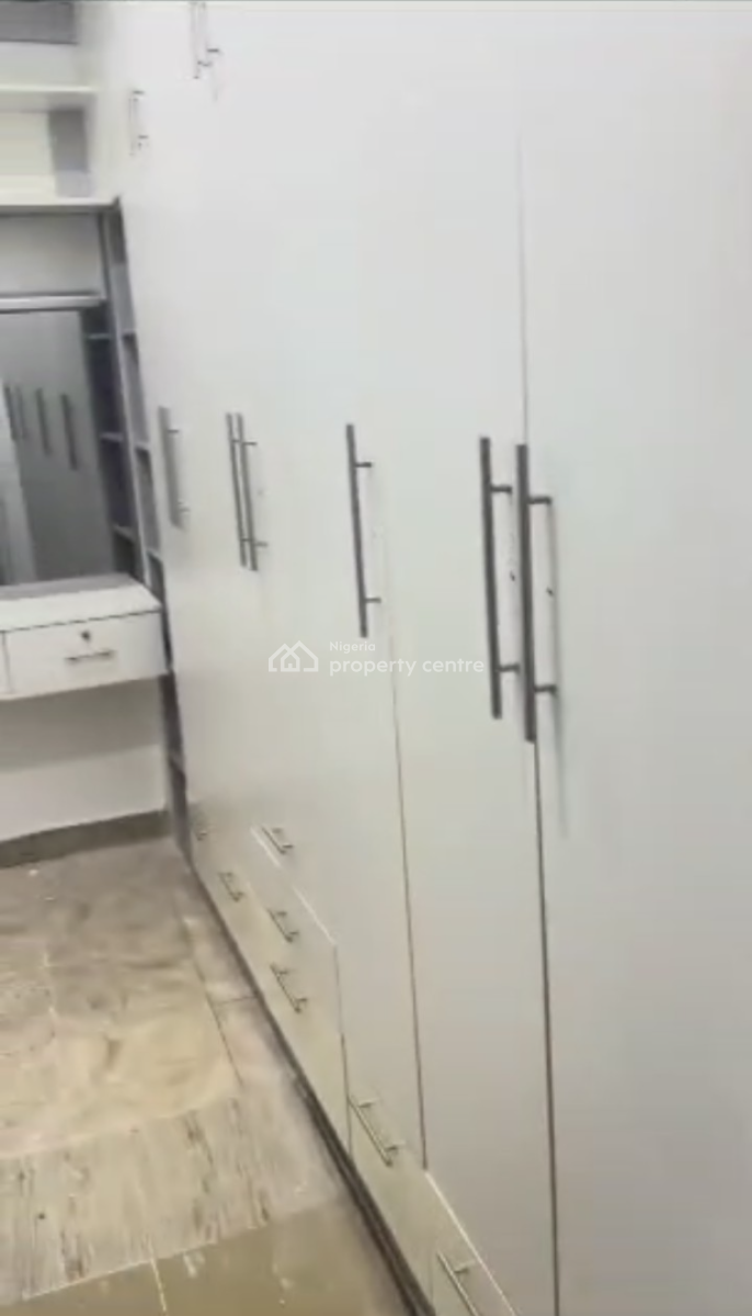 Three Bedrooms Semi Detached Penthouse, River Park Estate, Lugbe District, Abuja, Semi-detached Duplex for Rent