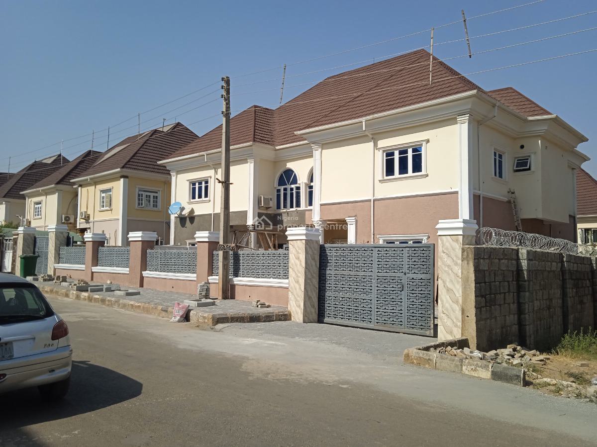 4 Bedrooms Semi Detached Duplex in an Estate, Sam Najuoma Estate, After Brains and Hammers, Galadimawa, Abuja, Semi-detached Duplex for Rent