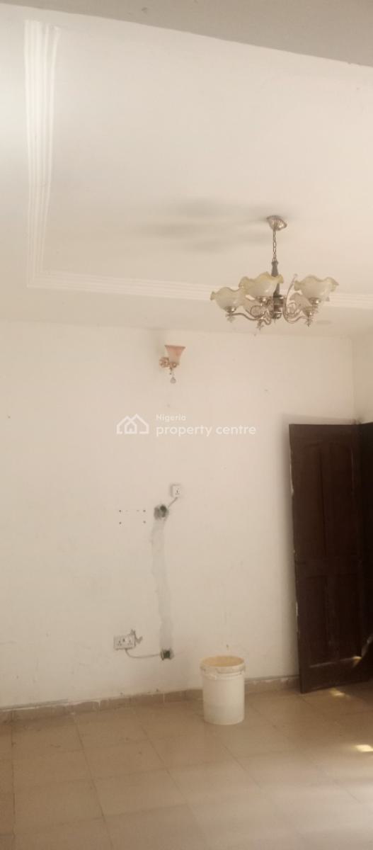 Standard 2 Bedrooms Apartments in an Estate & Personal Prepaid Meter, Abijo, Lekki, Lagos, Flat / Apartment for Rent
