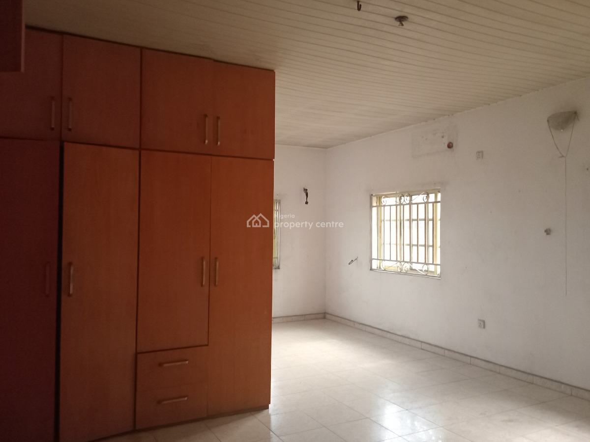 Well Located Five 5 Bedroom Detached Duplex in a Serene Environment, Off Elimgbu Road, Port Harcourt, Rivers, Detached Duplex for Sale