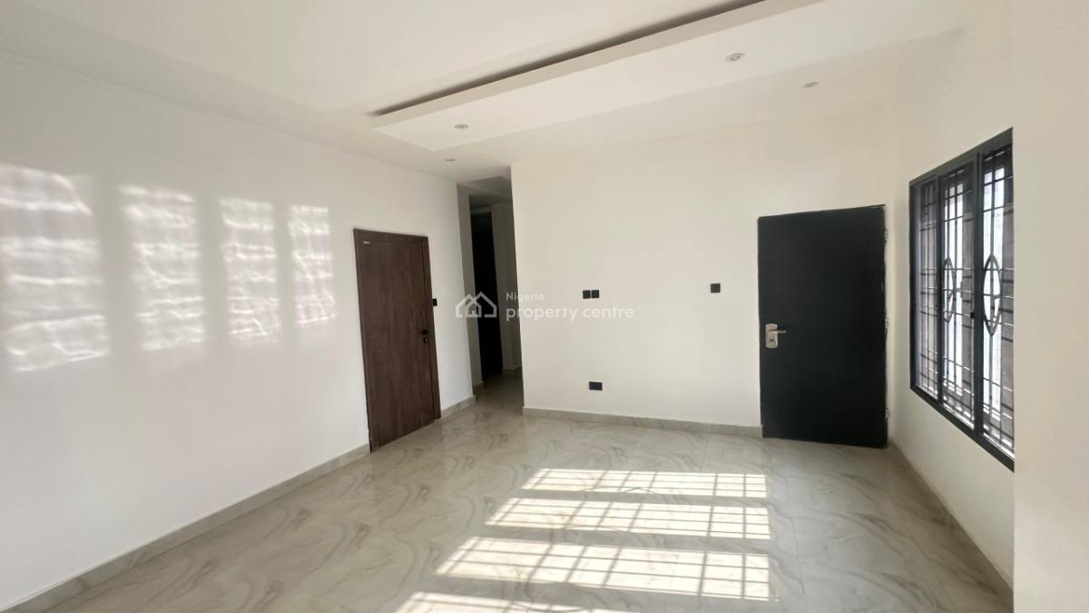 4 Bedrooms Semi Detached Duplex with Bq, Tarred Road, Wuye, Abuja, Semi-detached Duplex for Rent