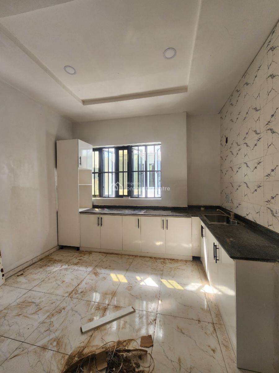 Lovely 3 Bedroom Apartment in a Serene Environment, Orchid Road, Lekki, Lagos, Terraced Duplex for Rent