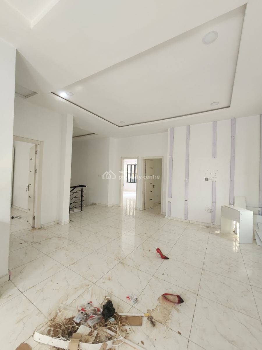 Lovely 3 Bedroom Apartment in a Serene Environment, Orchid Road, Lekki, Lagos, Terraced Duplex for Rent