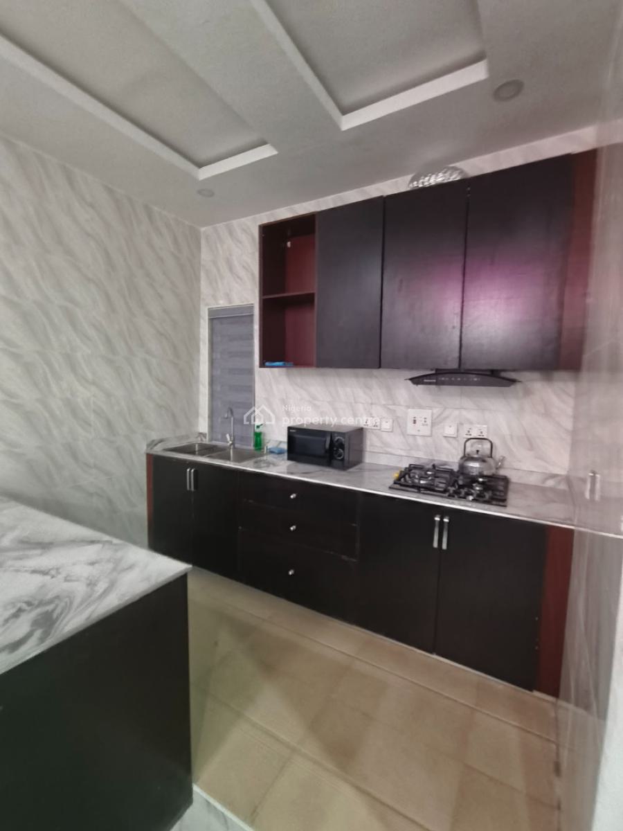 Lovely Flat Away From Home, Ilaje, Ajah, Lagos, Mini Flat (room and Parlour) Short Let