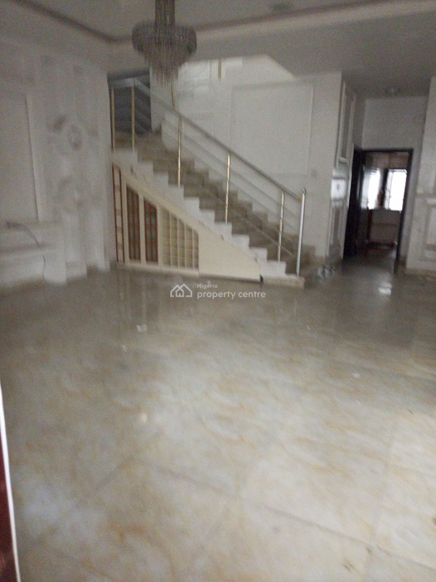 Family Residential Only: Large 5bedroom with Bq Gatehouse 6car Park, Secured Estate, Osapa, Lekki, Lagos, Detached Duplex for Rent
