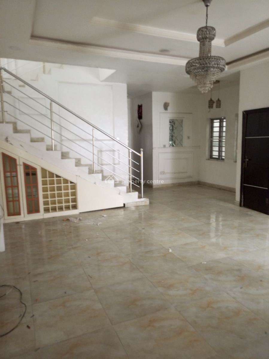 Family Residential Only: Large 5bedroom with Bq Gatehouse 6car Park, Secured Estate, Osapa, Lekki, Lagos, Detached Duplex for Rent