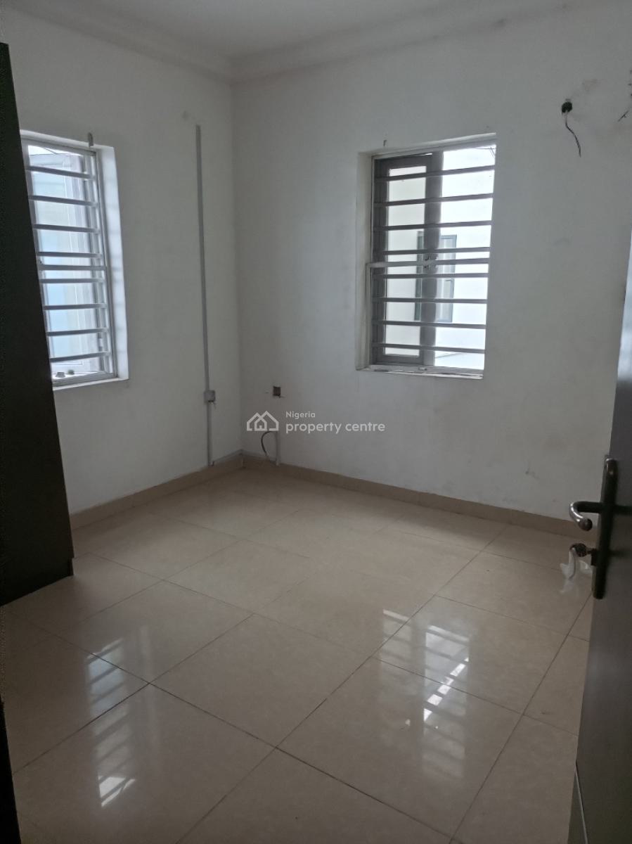 Family Residential Only: Large 5bedroom with Bq Gatehouse 6car Park, Secured Estate, Osapa, Lekki, Lagos, Detached Duplex for Rent