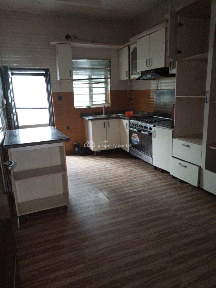 Family Residential Only: Large 5bedroom with Bq Gatehouse 6car Park, Secured Estate, Osapa, Lekki, Lagos, Detached Duplex for Rent