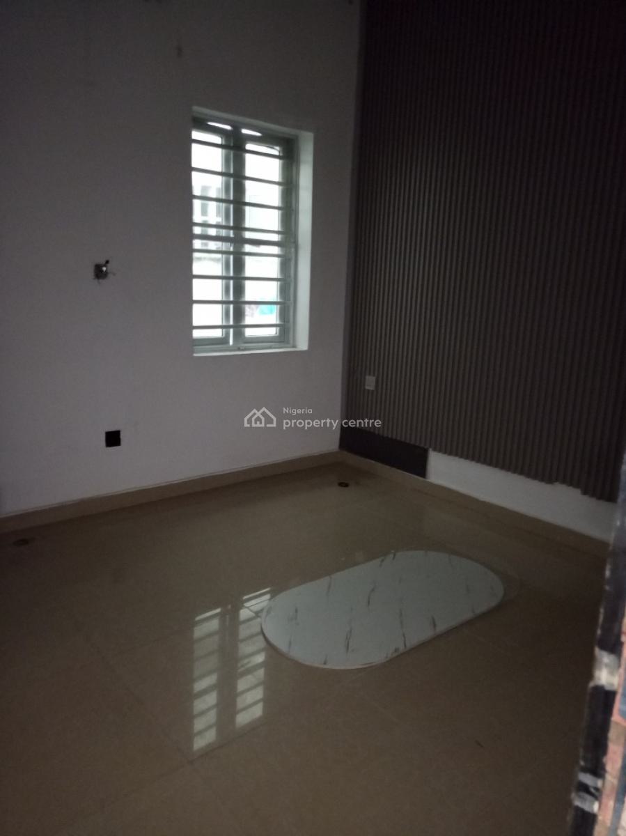 Family Residential Only: Large 5bedroom with Bq Gatehouse 6car Park, Secured Estate, Osapa, Lekki, Lagos, Detached Duplex for Rent