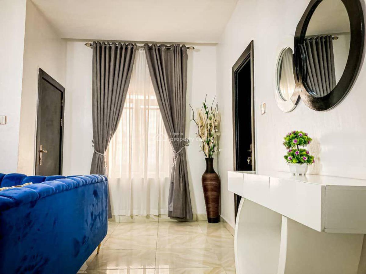 Exquisite 2 Bedroom Apartment, Lekki Phase 1, Lekki, Lagos, Flat / Apartment Short Let