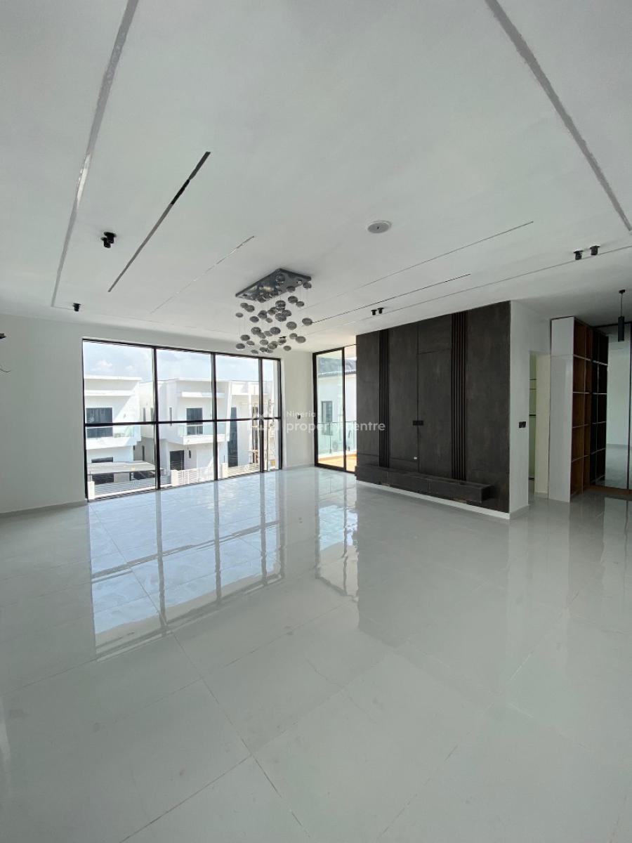 an Impeccable 5 Bedroom Duplex with Bq & Pool., Ajah, Lagos, Detached Duplex for Sale