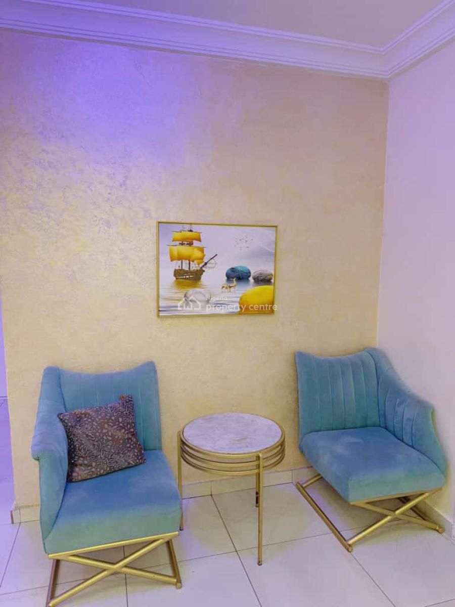 Luxurious 2 Bedroom Apartment, Off Admiralty Way, Lekki Phase 1, Lekki, Lagos, Flat / Apartment Short Let