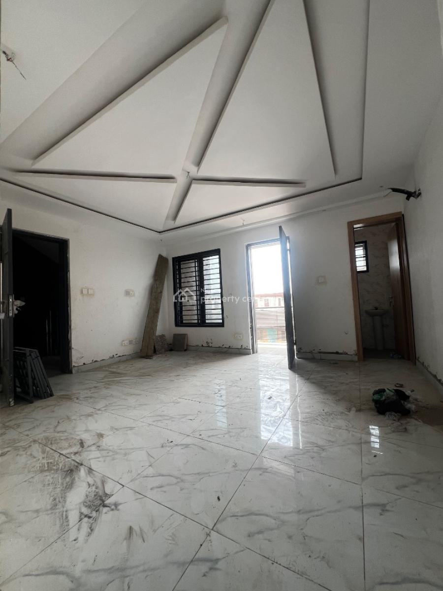 Nicely Built Large 2 Bedroom Apartments, Yaba, Lagos, Flat / Apartment for Sale