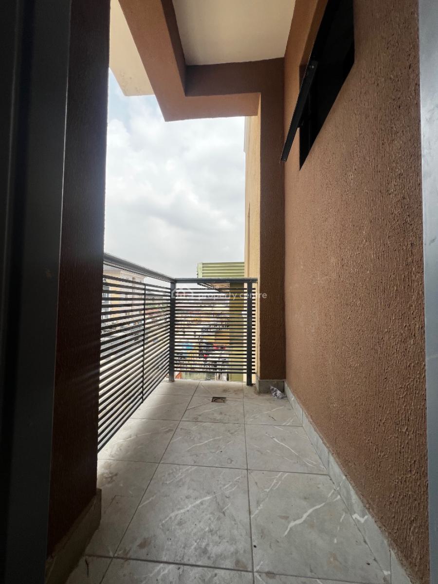 Nicely Built Large 2 Bedroom Apartments, Yaba, Lagos, Flat / Apartment for Sale