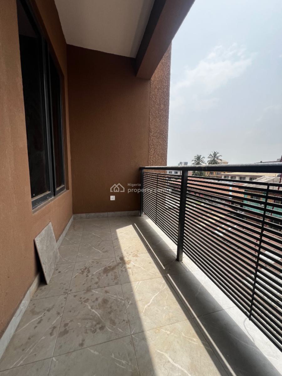 Nicely Built Large 2 Bedroom Apartments, Yaba, Lagos, Flat / Apartment for Sale