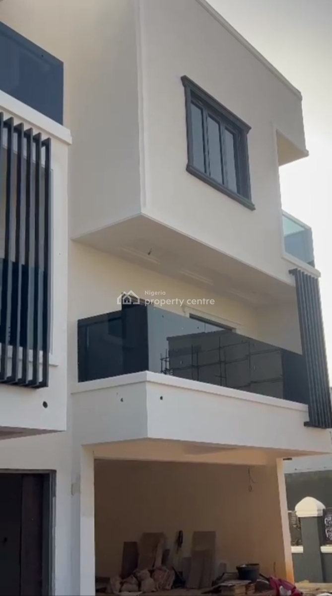a Brand New 4 Bedroom Duplex, in an Estate, Guzape District, Abuja, Terraced Duplex for Sale