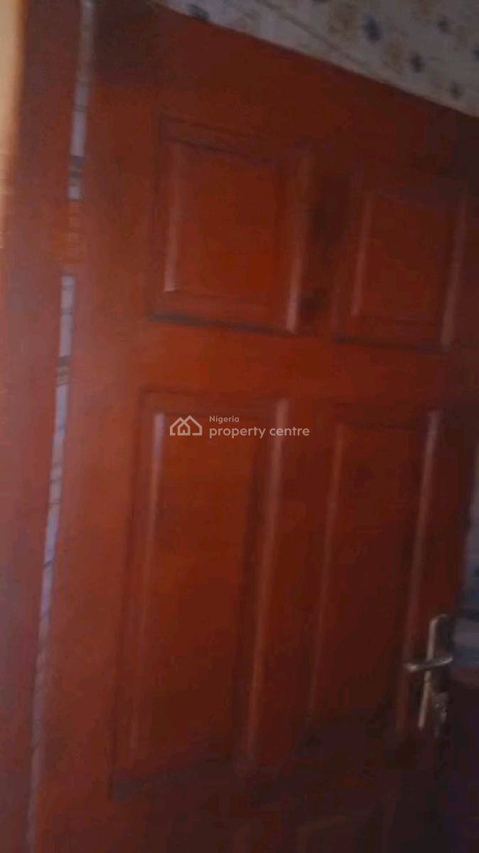 Executive 2 Bedroom Flat, Yaba, Lagos, Flat / Apartment for Rent