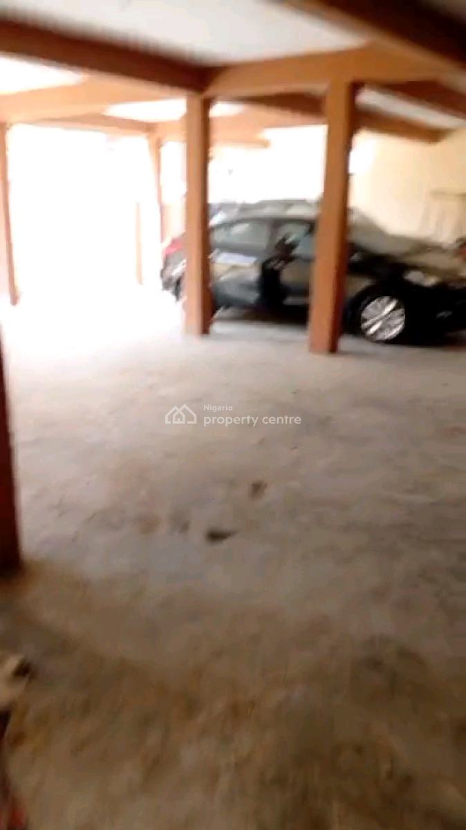 Executive 2 Bedroom Flat, Yaba, Lagos, Flat / Apartment for Rent